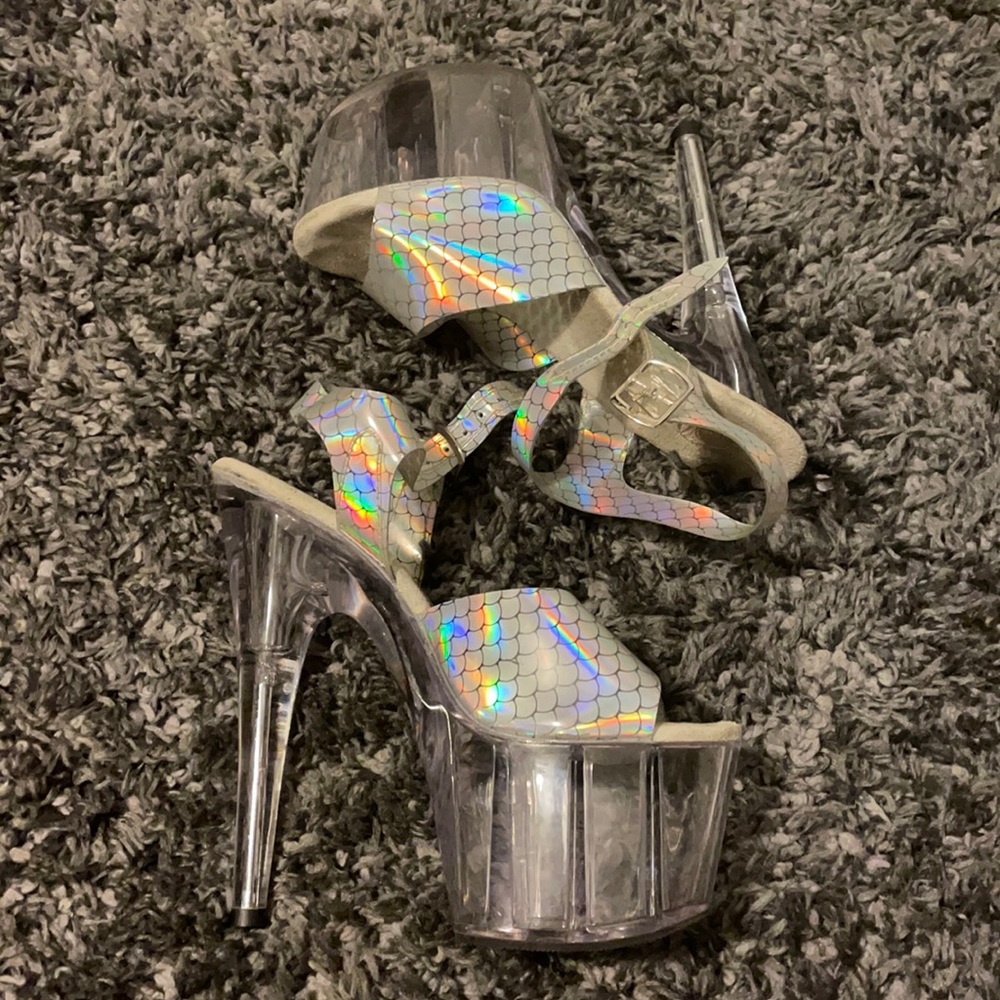 Pleasers high heel